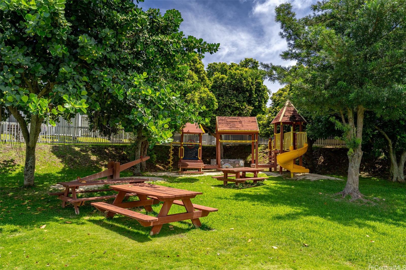 626 Mananai Place, Unit 626C Honolulu, HI 96818 - Photo 23 of 25