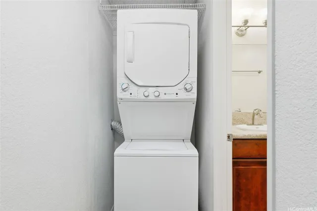 $415,000 | 626 Mananai Place, Unit 626C, Honolulu, HI 96818