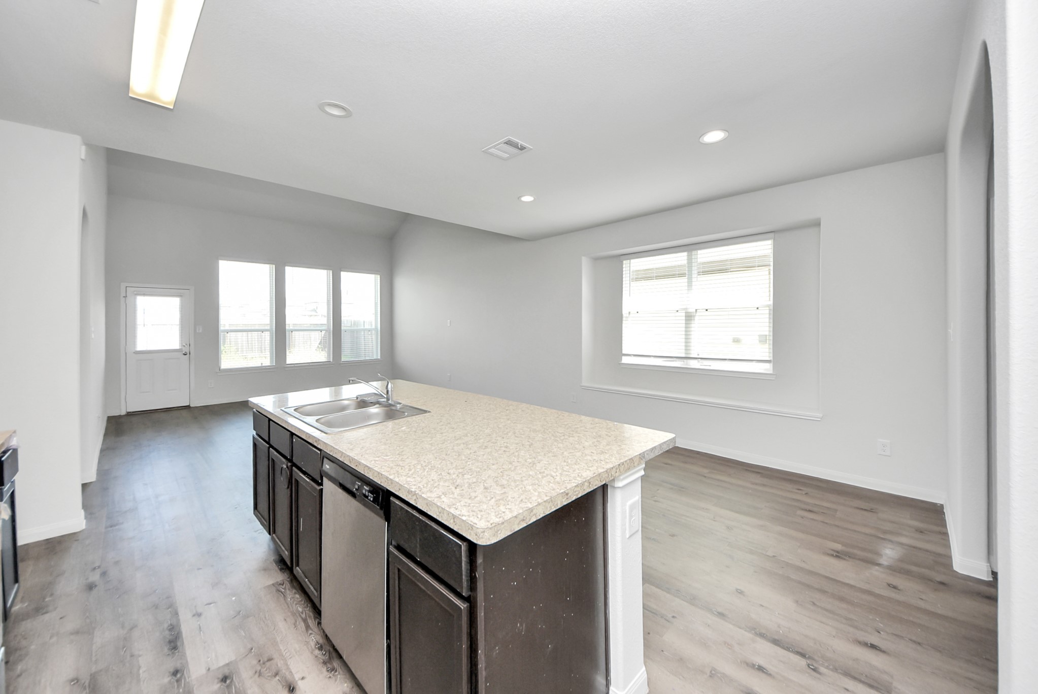 4919 Purple Wisteria Lane Spring, TX 77373 - Photo 8 of 50