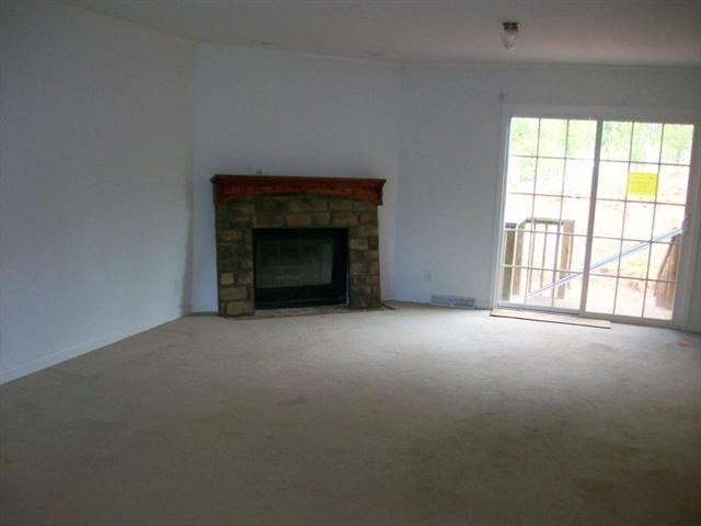 220 Sawmill Road Marietta, SC 29661 - Photo 3 of 7