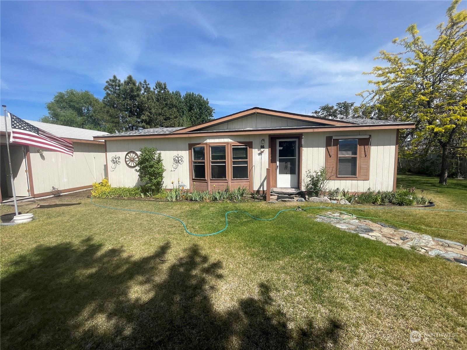 16 North Country Vue Road Omak, WA 98841 - Photo 1 of 25