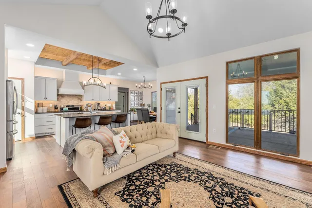 $510,000 | 9064 Southwest Indianola Road, Andover, KS 67002