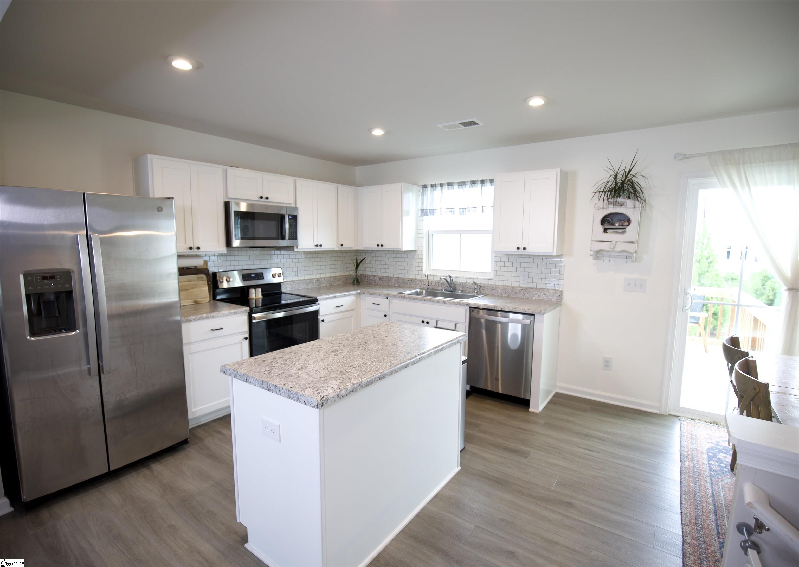 234 Coldwater Creek Simpsonville, SC 29680 - Photo 8 of 27