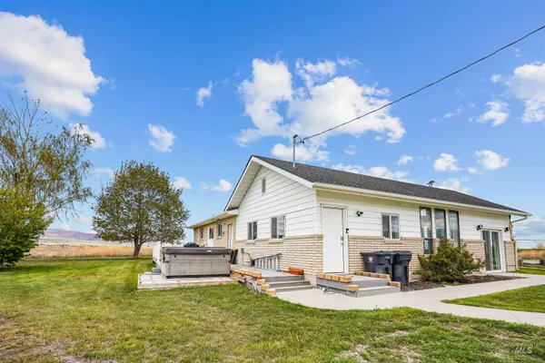 $475,000 | 513 West 2100th Street South, Oakley, ID 83346