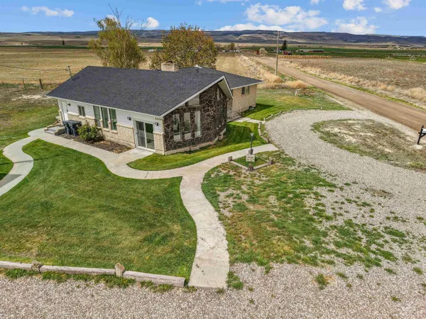 $475,000 | 513 West 2100th Street South, Oakley, ID 83346