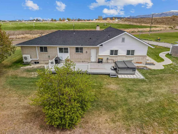 $475,000 | 513 West 2100th Street South, Oakley, ID 83346