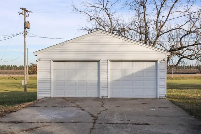 $139,000 | 108 North Secor Street, Bricelyn, MN 56014