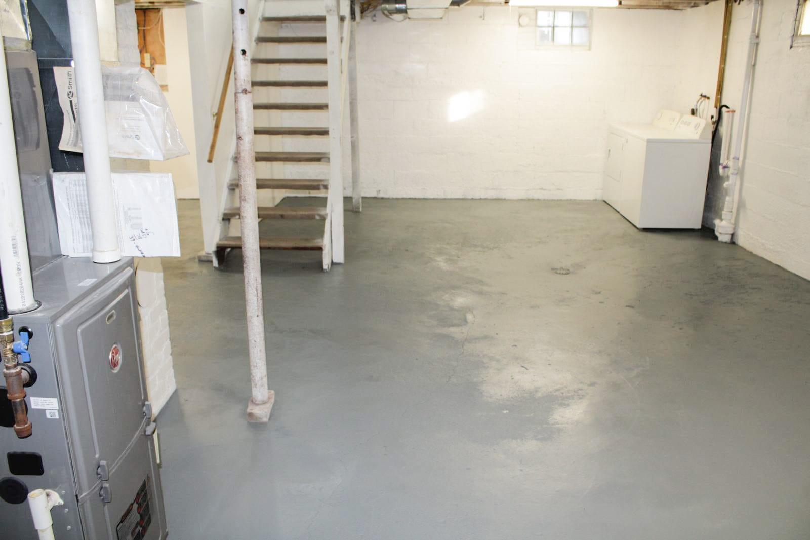 108 North Secor Street Bricelyn, MN 56014 - Photo 10 of 17