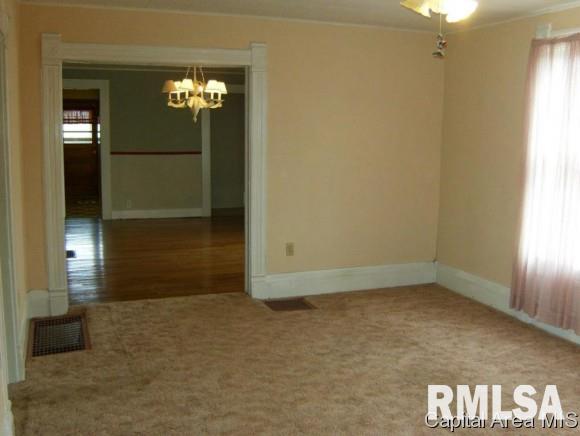 208 East Sanitary Road Abingdon, IL 61410 - Photo 5 of 17 Gallery Image 5