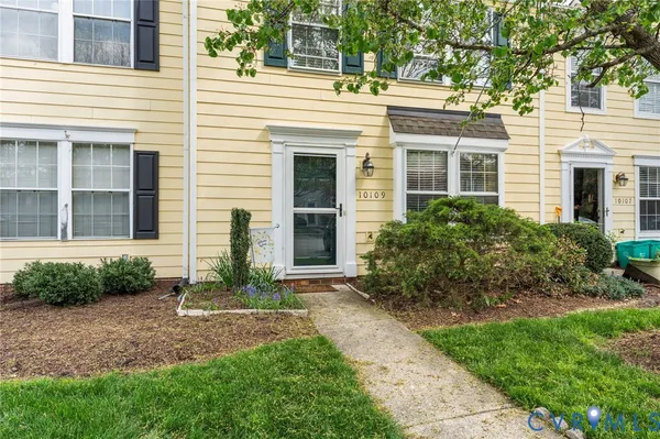 $299,950 | 10109 Robin Lee Lane, Glen Allen, VA 23060