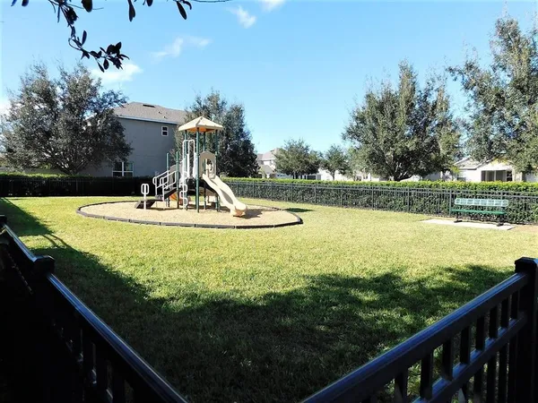 a view of a tennis court