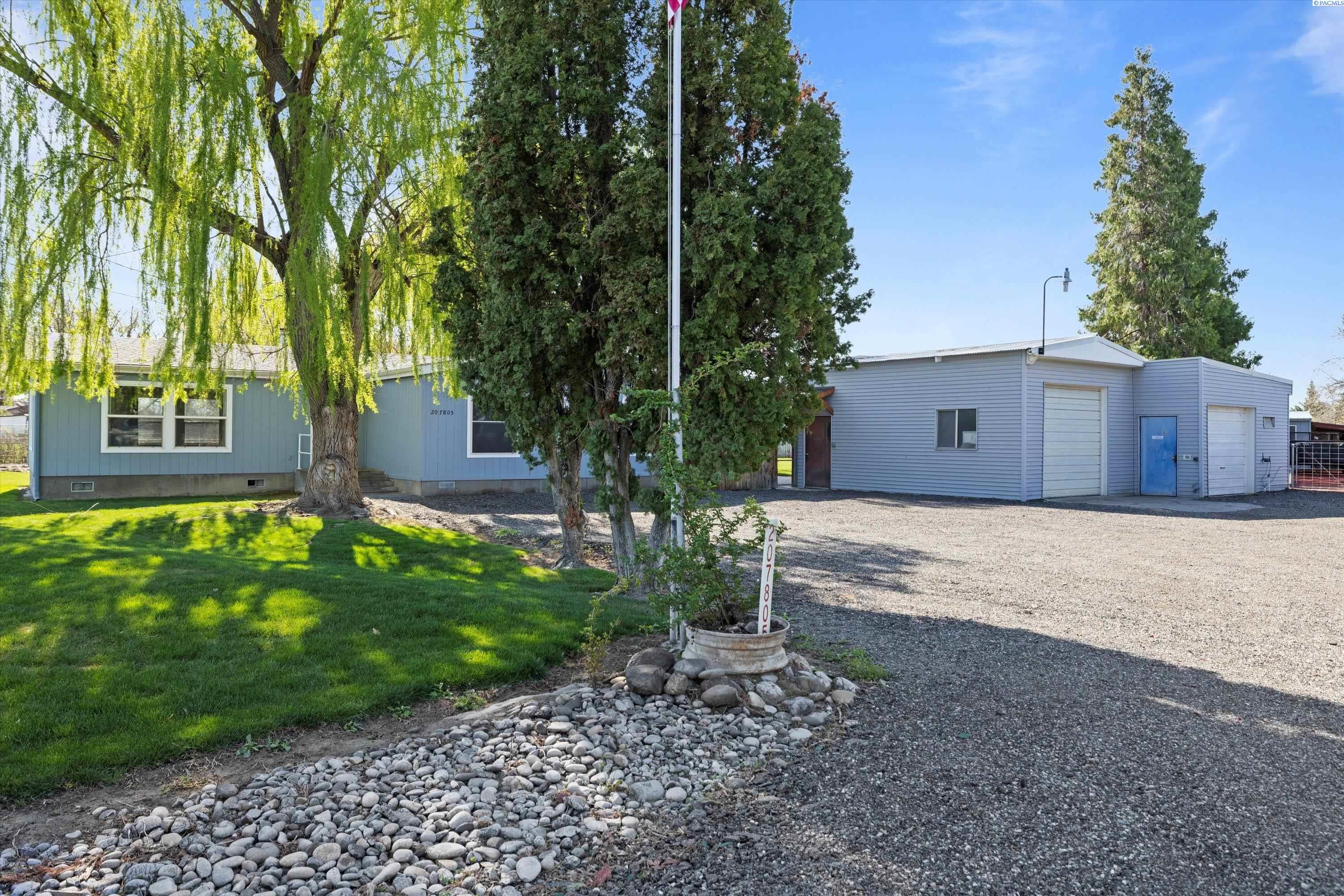 207805 East Finley Road Kennewick, WA 99337 - Photo 2 of 46 Gallery Image 2