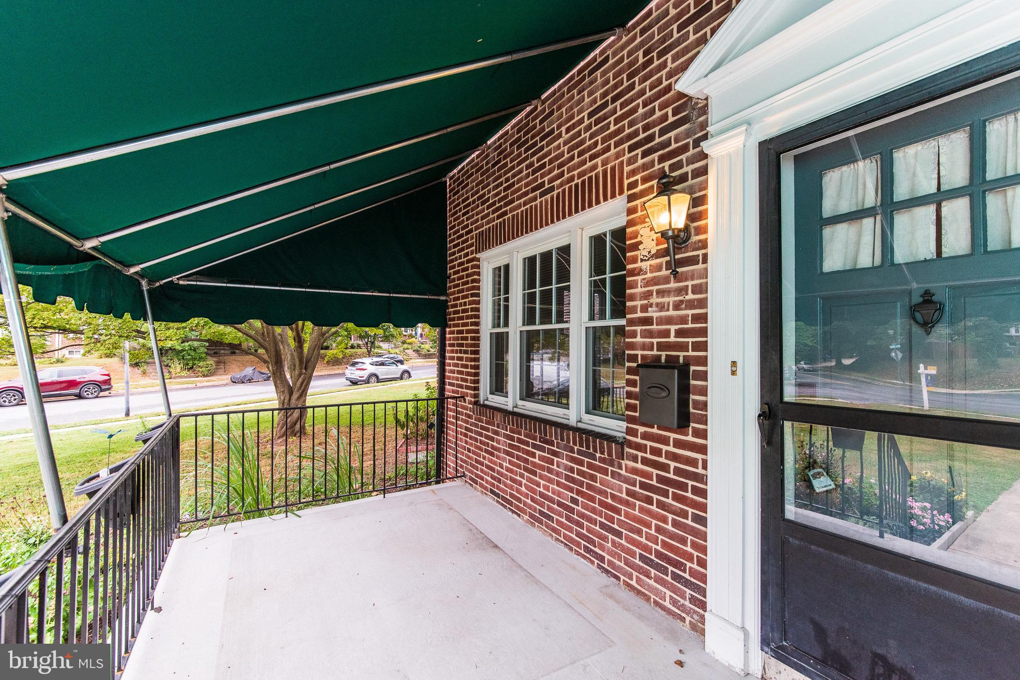 7133 Heathfield Road Baltimore, MD 21212 - Photo 2 of 36 FRONT PORCH