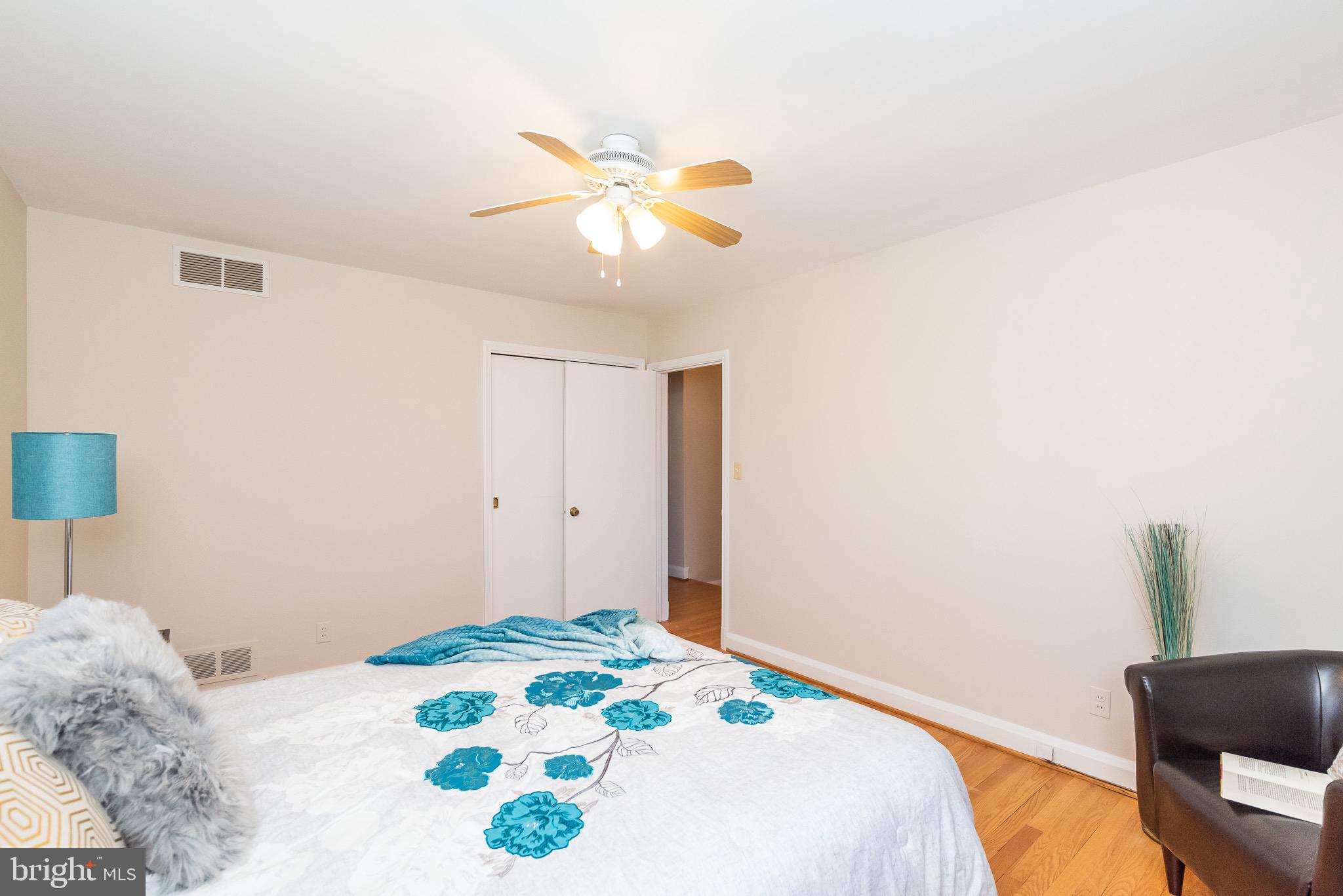 7133 Heathfield Road Baltimore, MD 21212 - Photo 20 of 36 MASTER BEDROOM