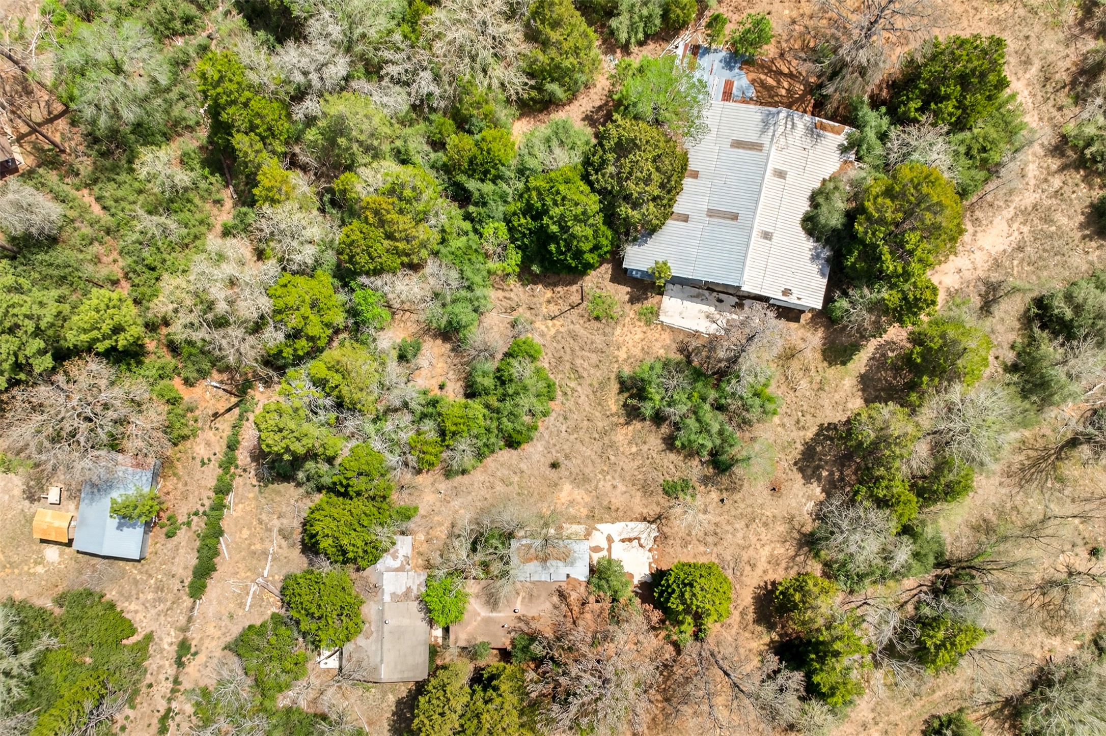 137 Ranchette Street Bastrop, TX 78602 - Photo 6 of 26 Bird's eye view of warehouse
