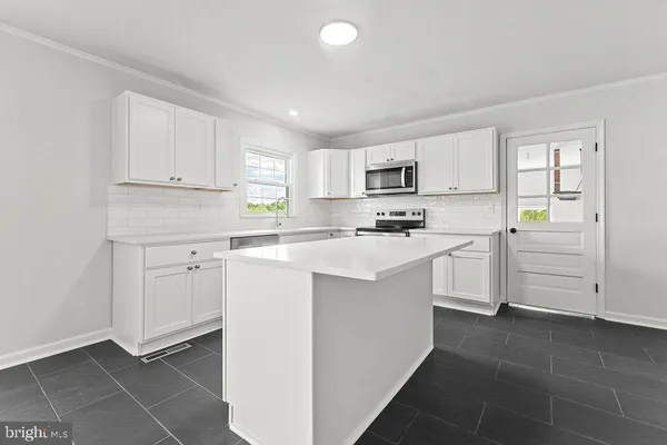 $650,000 | 15409 Jonas Road, Culpeper, VA 22701