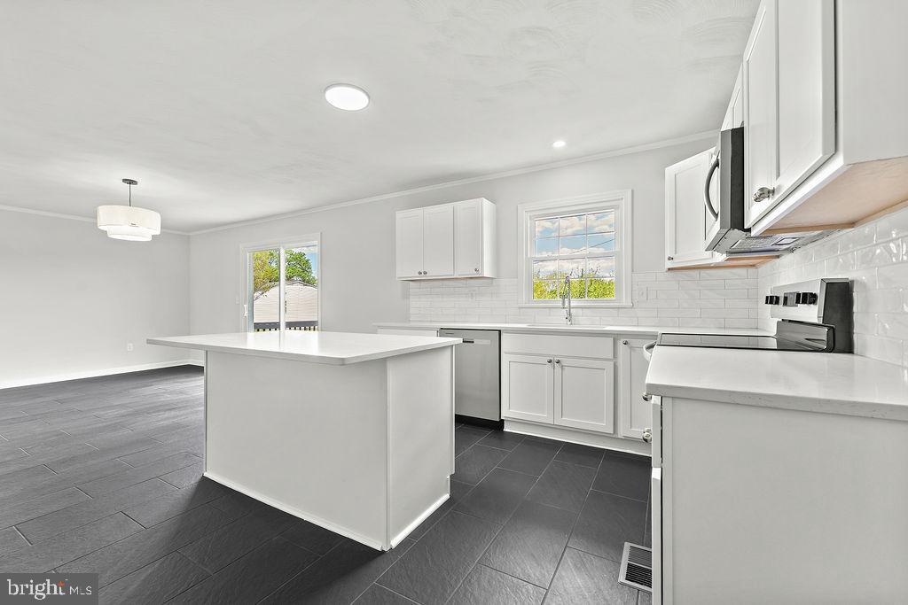 15409 Jonas Road Culpeper, VA 22701 - Photo 14 of 51