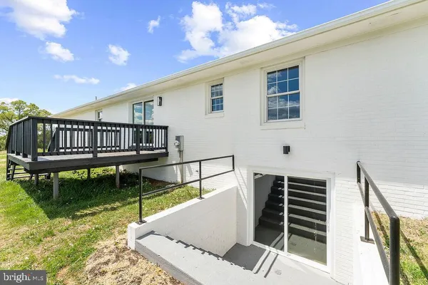 $650,000 | 15409 Jonas Road, Culpeper, VA 22701