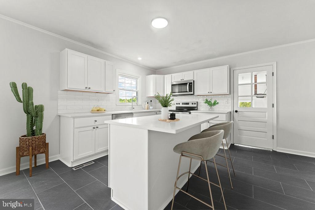 15409 Jonas Road Culpeper, VA 22701 - Photo 5 of 51