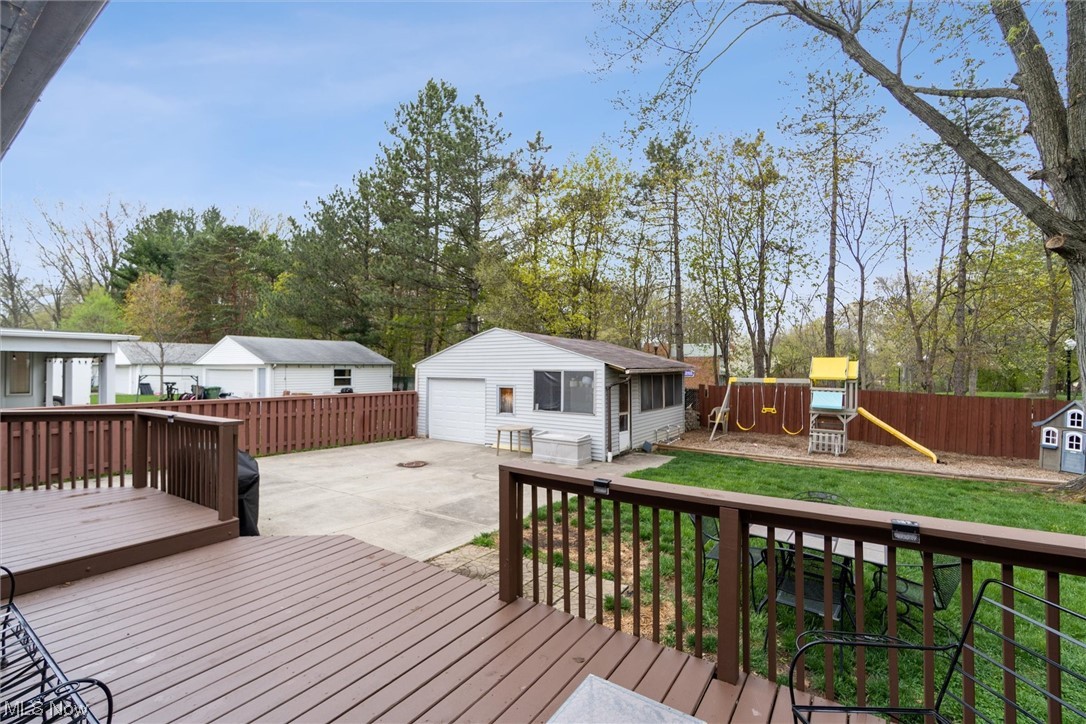 10960 Stoneham Road Cleveland, OH 44130 - Photo 30 of 35 Gallery Image 30