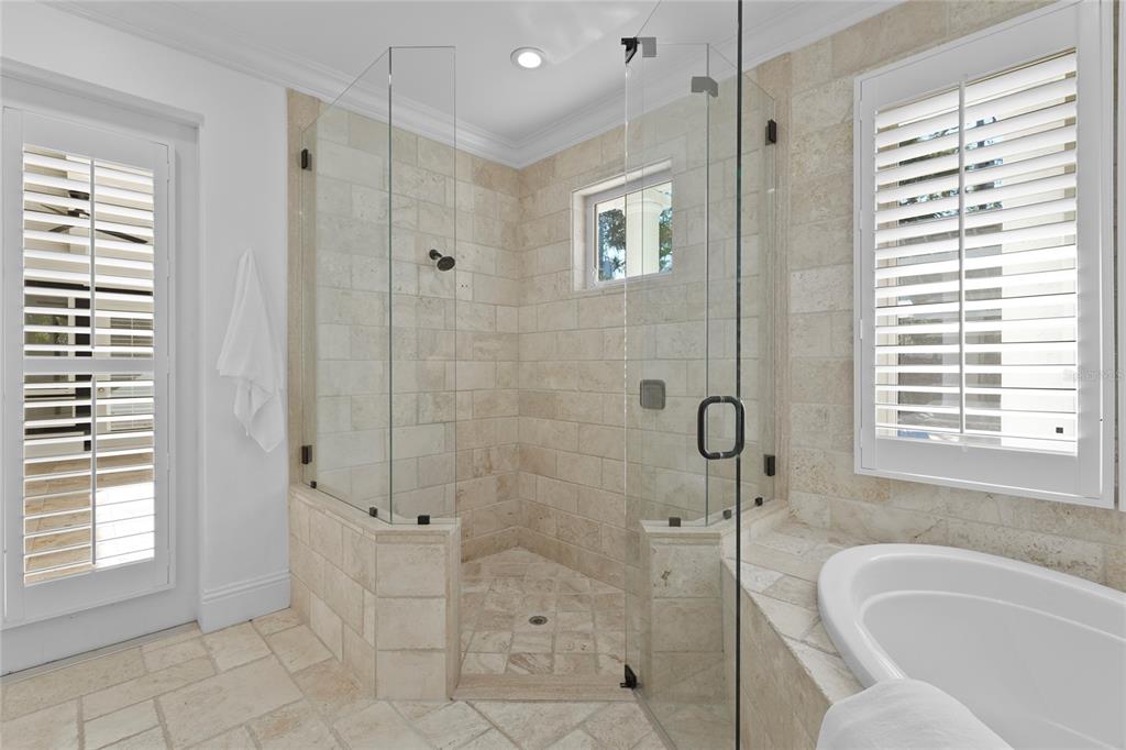 1826 Boyce Street Sarasota, FL 34239 - Photo 38 of 98