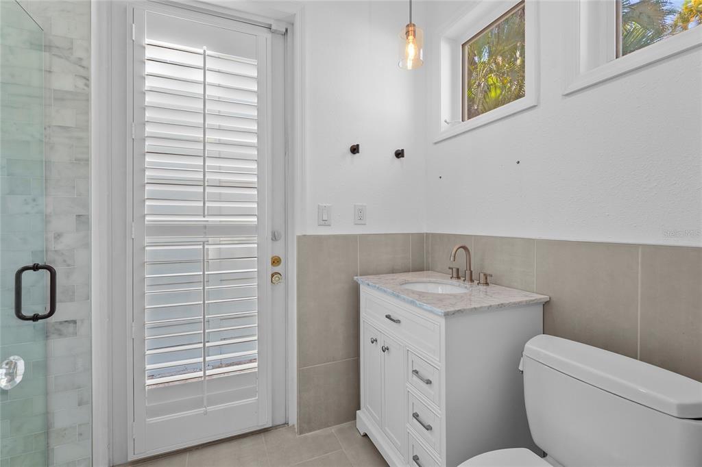 1826 Boyce Street Sarasota, FL 34239 - Photo 46 of 98