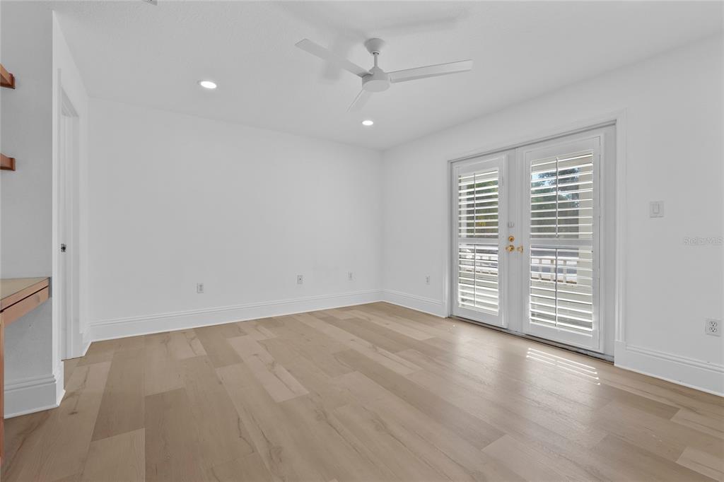 1826 Boyce Street Sarasota, FL 34239 - Photo 55 of 98