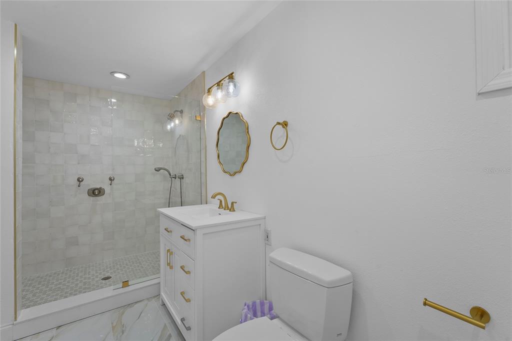 1826 Boyce Street Sarasota, FL 34239 - Photo 71 of 98