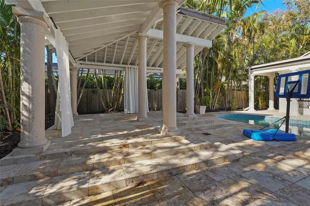 $2,150,000 | 1826 Boyce Street, Sarasota, FL 34239