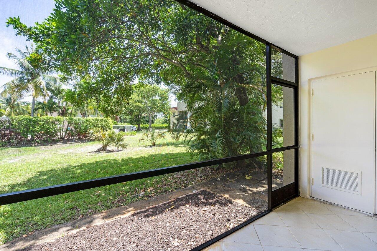 150 Northwest 70th Street, Unit 104 Boca Raton, FL 33487 - Photo 4 of 27 018-150Northwest70thStreet-BocaRaton-FL-