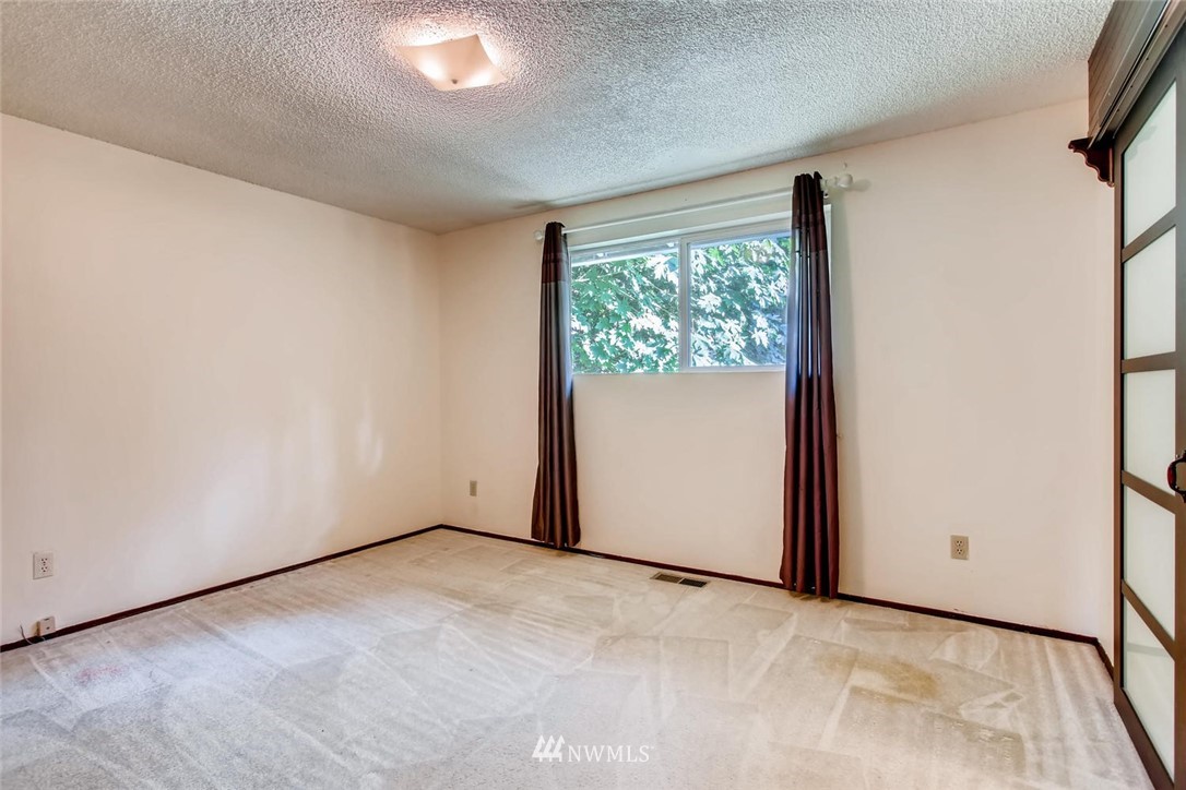 13001 Southeast 188th Street Renton, WA 98058 - Photo 12 of 25 Gallery Image 12