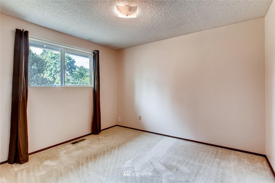 13001 Southeast 188th Street Renton, WA 98058 - Photo 16 of 25 Gallery Image 16