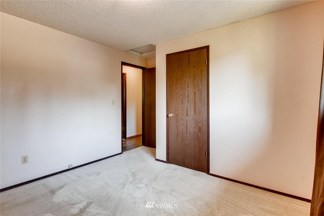 13001 Southeast 188th Street Renton, WA 98058 - Photo 17 of 25 Gallery Image 17