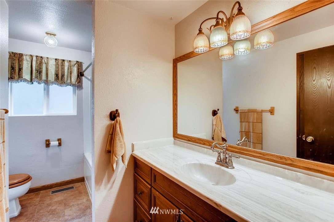 13001 Southeast 188th Street Renton, WA 98058 - Photo 18 of 25 Gallery Image 18