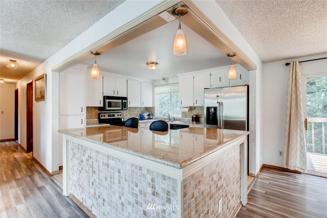 13001 Southeast 188th Street Renton, WA 98058 - Photo 7 of 25 Gallery Image 7