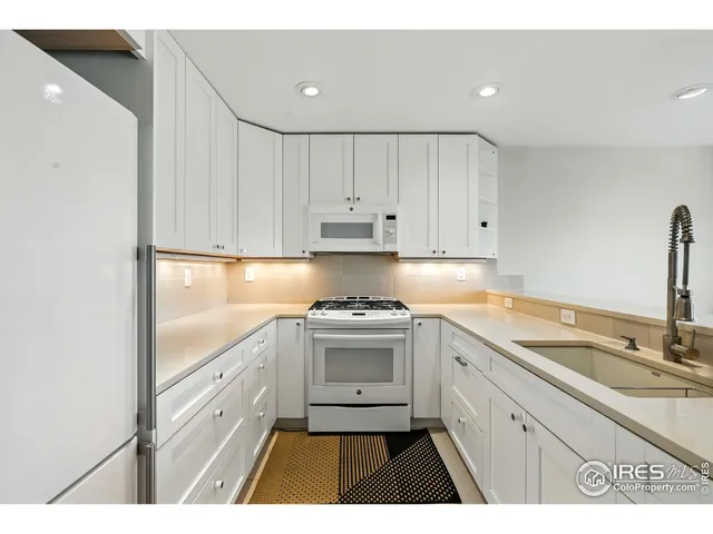 $430,000 | 2938 Kalmia Avenue, Unit 26, Boulder, CO 80301