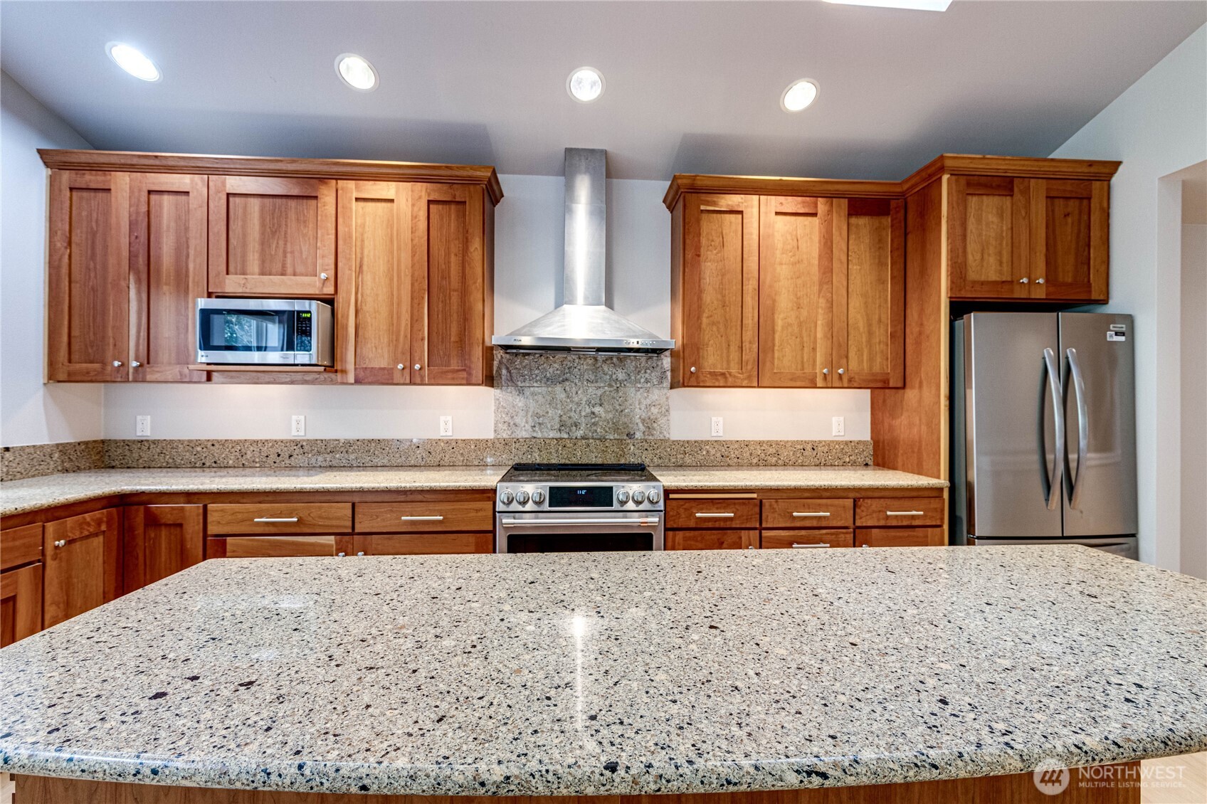 17324 Meadowdale Beach Road Edmonds, WA 98026 - Photo 11 of 40 Gallery Image 11