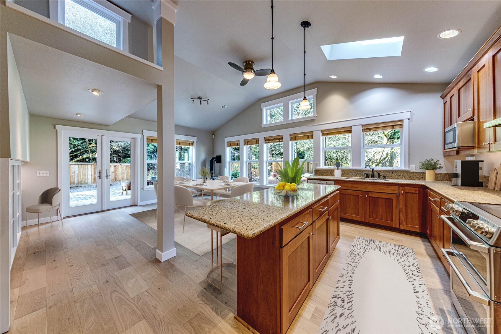17324 Meadowdale Beach Road Edmonds, WA 98026 - Photo 12 of 40 Gallery Image 12