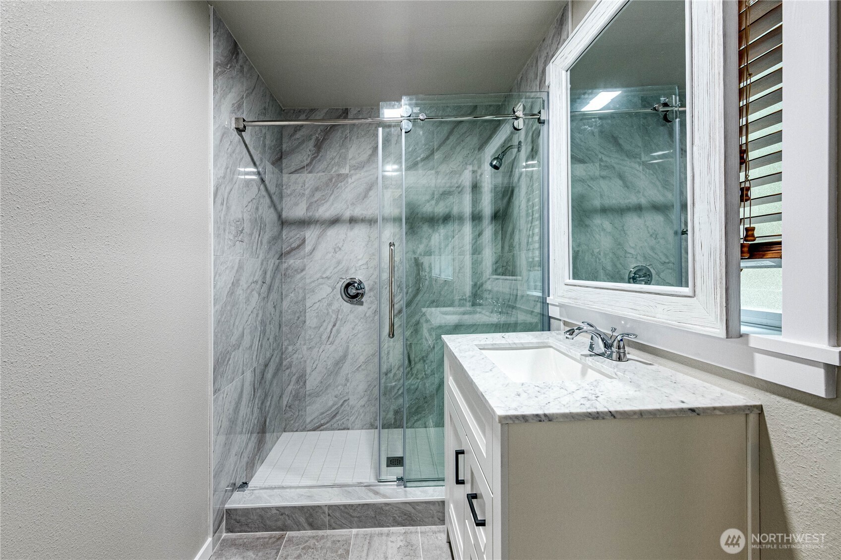 17324 Meadowdale Beach Road Edmonds, WA 98026 - Photo 20 of 40 Gallery Image 20