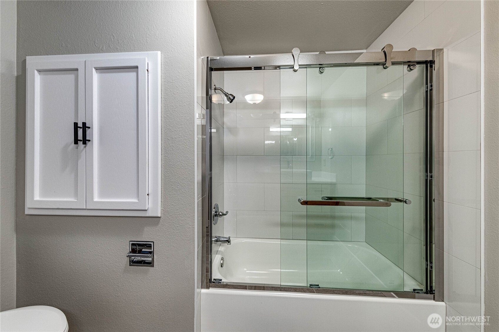 17324 Meadowdale Beach Road Edmonds, WA 98026 - Photo 24 of 40 Gallery Image 24