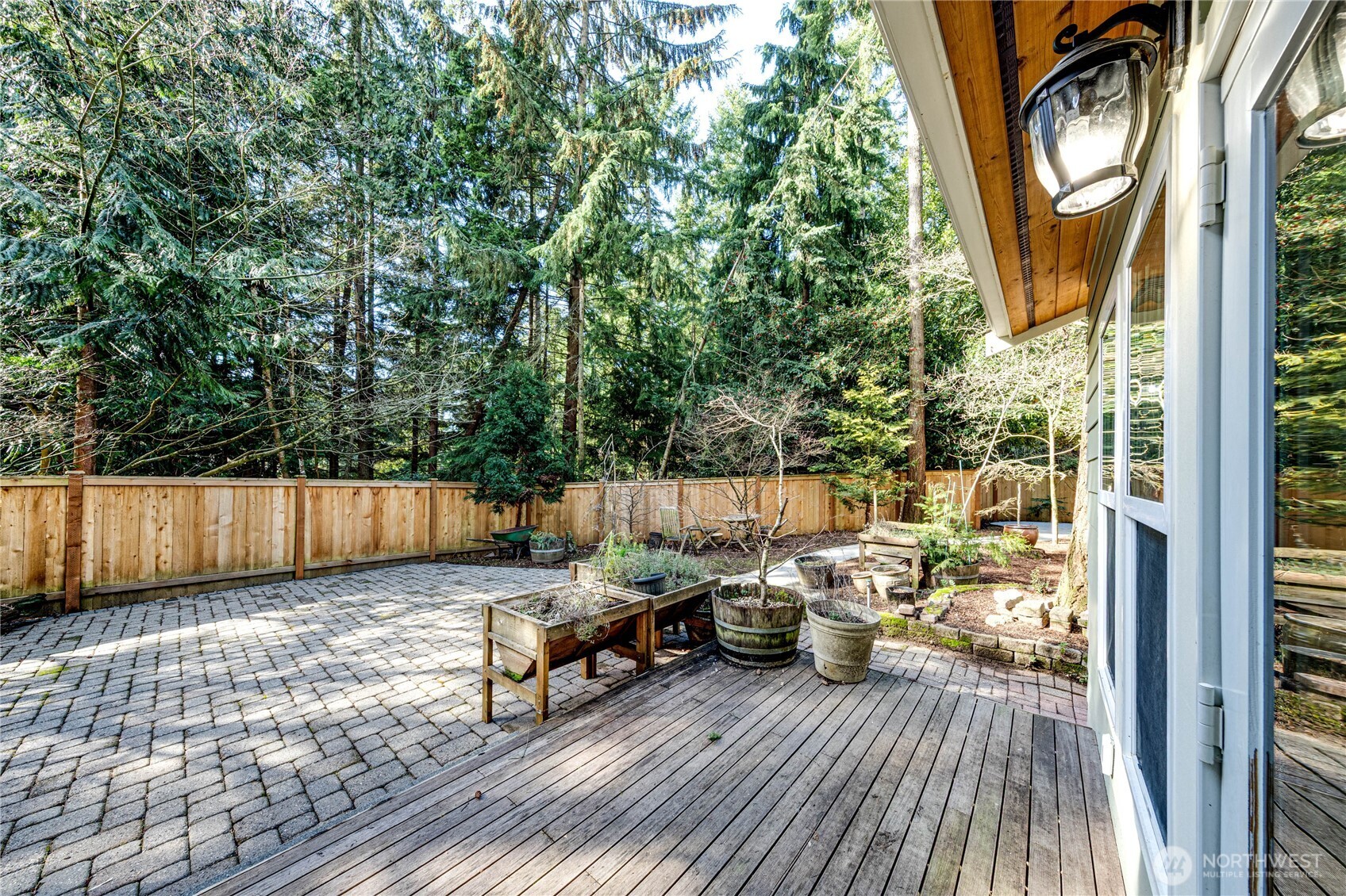 17324 Meadowdale Beach Road Edmonds, WA 98026 - Photo 28 of 40 Gallery Image 28
