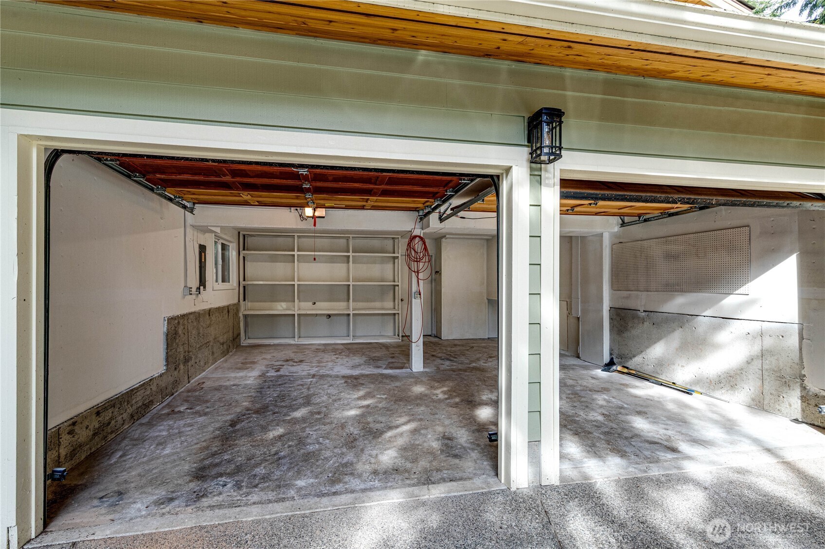 17324 Meadowdale Beach Road Edmonds, WA 98026 - Photo 38 of 40 Gallery Image 38