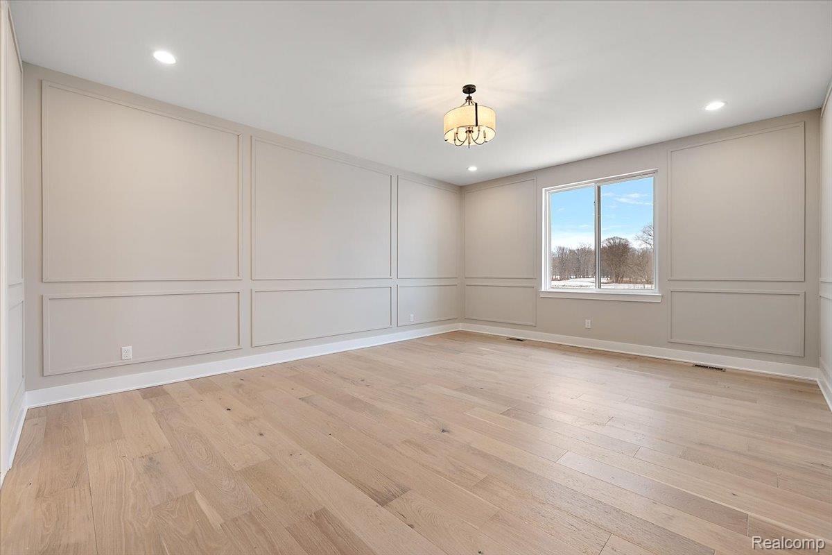 53650 Romeo Plank Road Macomb, MI 48042 - Photo 25 of 64 44-53650 Romeo Plank-44.jpg