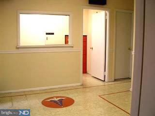 3283 Red Lion Road Philadelphia, PA 19114 - Photo 1 of 6