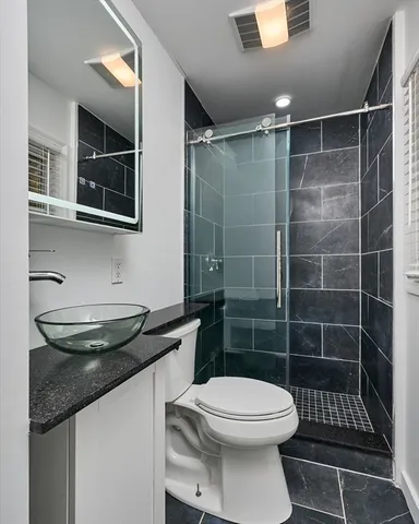 $379,900 | 12 Kingsberry Lane, Southampton, MA 01073