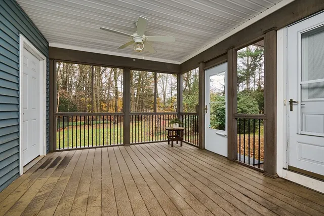 $379,900 | 12 Kingsberry Lane, Southampton, MA 01073