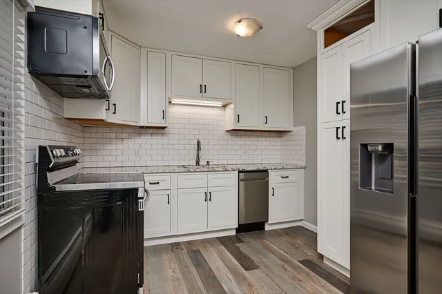 $379,900 | 12 Kingsberry Lane, Southampton, MA 01073