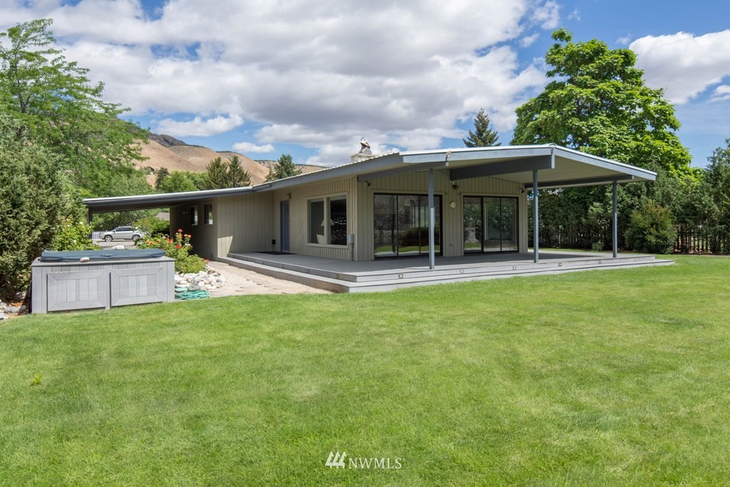 601 Riverside Drive Pateros, WA 98846 - Photo 17 of 23 Gallery Image 17