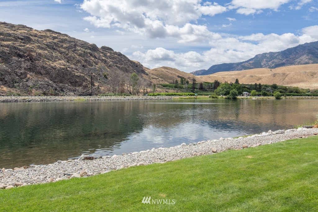 601 Riverside Drive Pateros, WA 98846 - Photo 18 of 23 Gallery Image 18