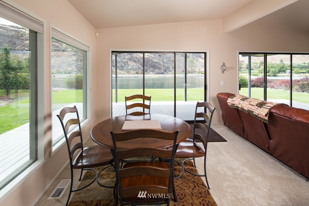 601 Riverside Drive Pateros, WA 98846 - Photo 8 of 23 Gallery Image 8